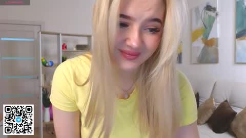 Snapshot of oliviabr0wn chatting on 02.07.26 Olivia online show from 02.07.26