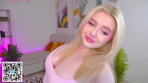 Snapshot of oliviabr0wn chatting on 02.12.26 Olivia online show from 02.12.26