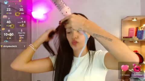 Olivia Bram online show from 04.17.26