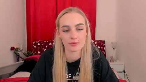 oliviaBeauty online show from 02.20.25