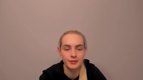 oliviaBeauty online show from 02.26.26