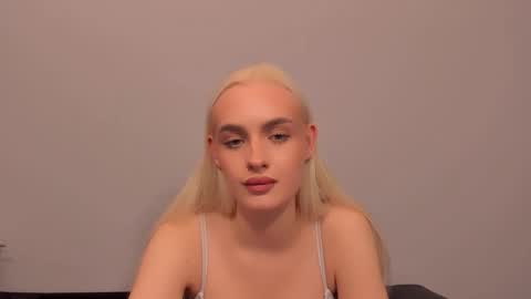 oliviaBeauty online show from 03.07.26