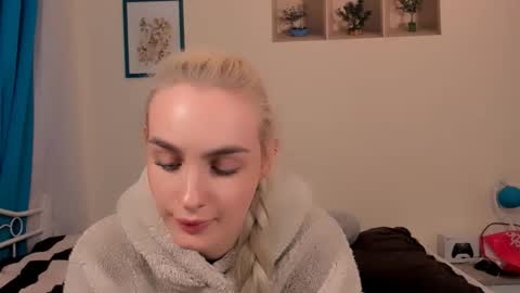 oliviaBeauty online show from 04.19.26