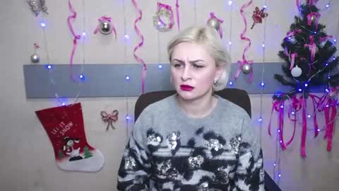 OliviaHorst online show from 12.21.24