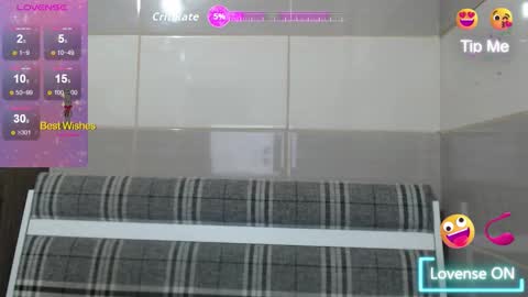 Snapshot of oliviaoly chatting on 01.09.26 Olivia online show from 01.09.26