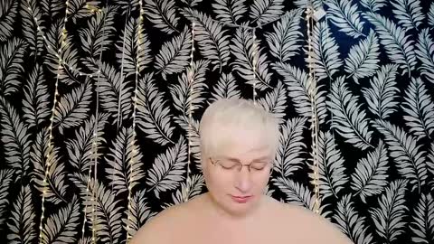 Kelly online show from 04.10.26