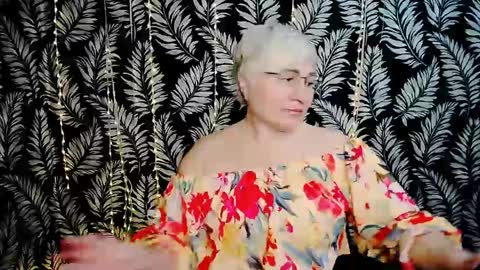 Kelly online show from 04.26.26