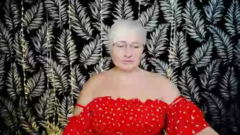 Snapshot of oliviaoskar_ chatting on 06.19.26 Kelly online show from 06.19.26