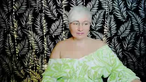 Snapshot of oliviaoskar_ chatting on 07.12.26 Kelly online show from 07.12.26