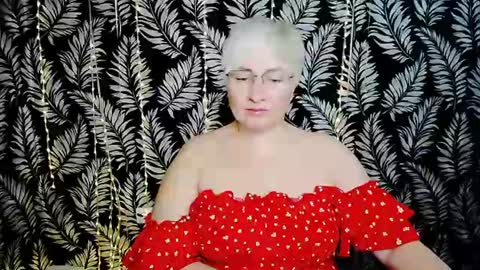 Snapshot of oliviaoskar_ chatting on 08.03.26 Kelly online show from 08.03.26