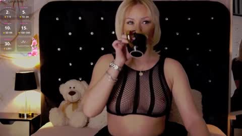 Olivia online show from 01.23.25