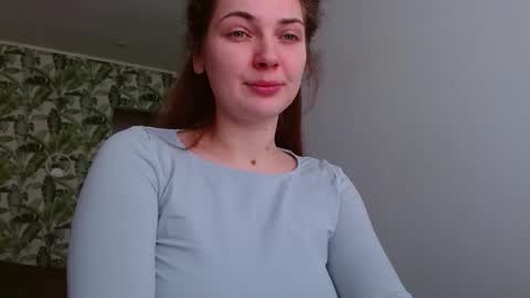 Snapshot of oliviashiny chatting on 02.10.26 Olivia online show from 02.10.26