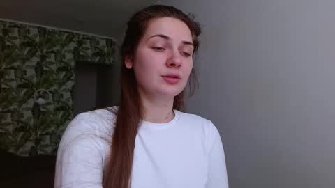 Snapshot of oliviashiny chatting on 02.19.26 Olivia online show from 02.19.26