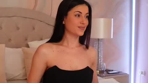 Snapshot of oliviasway chatting on 01.17.26 OliviaSway online show from 01.17.26