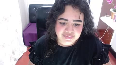 oliviia_cute online show from 12.18.25