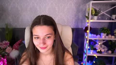 Snapshot of olivkablush chatting on 01.08.25 Olivia online show from 01.08.25