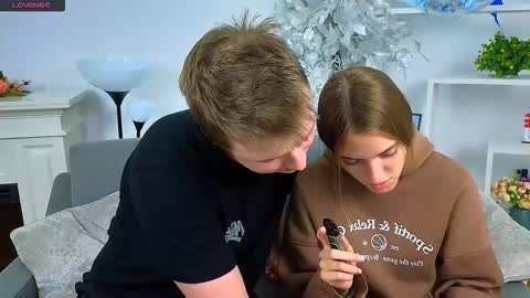 Snapshot of ollistiw chatting on 12.05.25 Olli and Stiw online show from 12.05.25