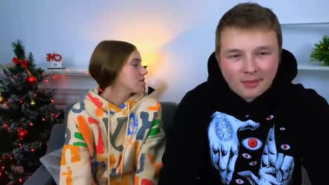 Snapshot of ollistiw chatting on 12.22.25 Olli and Stiw online show from 12.22.25