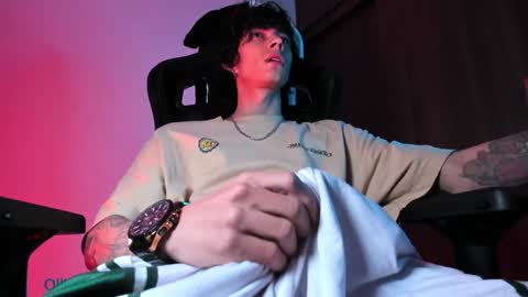     online show from 02.07.25