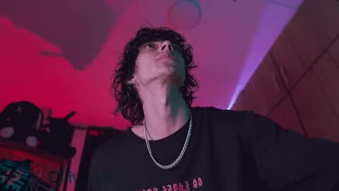     online show from 09.26.25