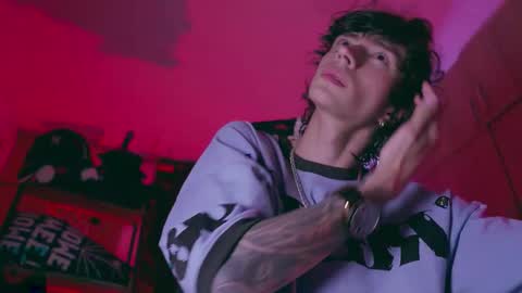     online show from 11.07.25