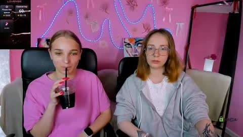 Snapshot of ollivia_dream chatting on 05.12.26 Ollivia online show from 05.12.26