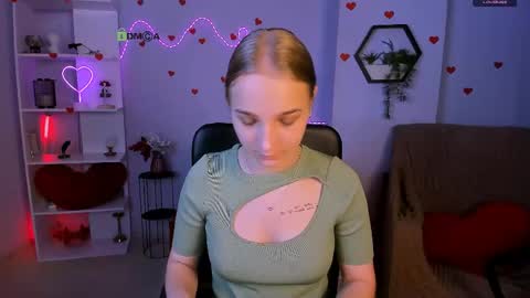 Snapshot of ollivia_dream chatting on 06.03.26 Ollivia online show from 06.03.26