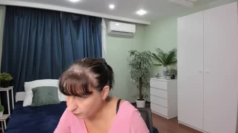 olympiakassel online show from 10.15.25