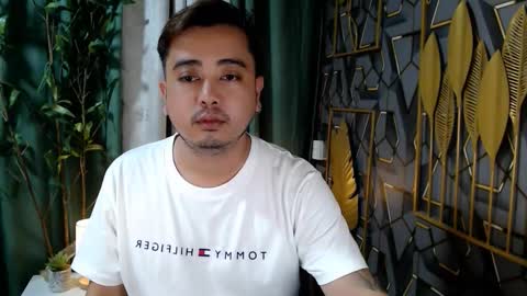 omar_asianfuck online show from 11.21.25