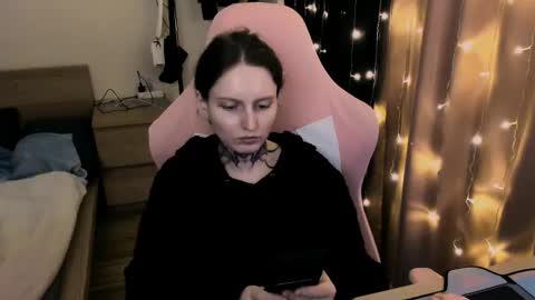 on_yxxx online show from 09.28.25