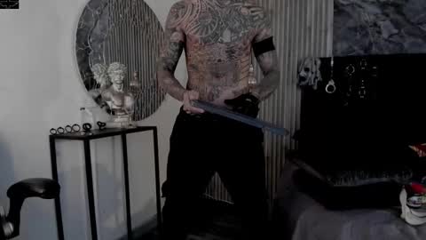     ... online show from 11.08.25