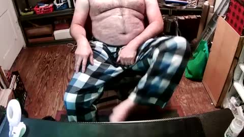 Snapshot of ondaground chatting on 12.02.24 ondaground online show from 12.02.24