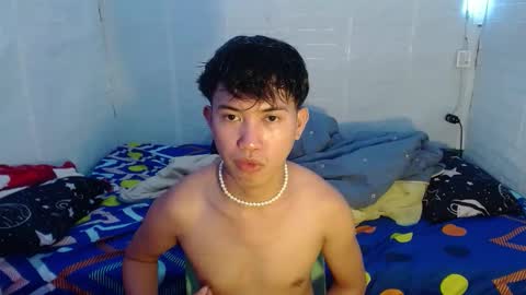 Wyn Will serve you and be your slave online show from 12.20.25