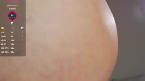 Snapshot of onehotbigass chatting on 07.25.26 ONLINE online show from 07.25.26