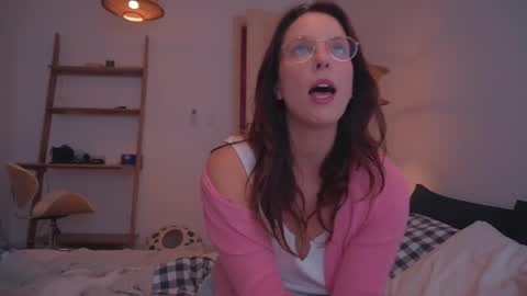 Ariel online show from 02.22.25