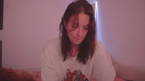 Ariel online show from 04.14.26