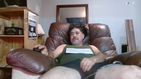 Snapshot of onewayallday chatting on 04.09.26 onewaykenny online show from 04.09.26