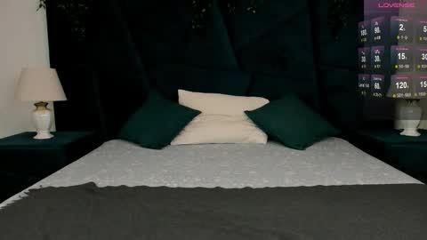 Erick  online show from 11.24.25