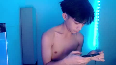 MAU online show from 10.05.25