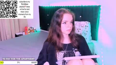 only_sarah1 online show from 12.17.24