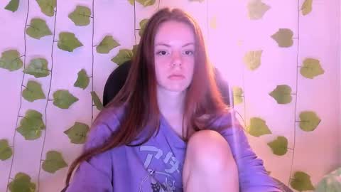 only_sarah1 online show from 12.19.25