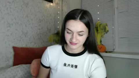 Amalia online show from 12.03.24