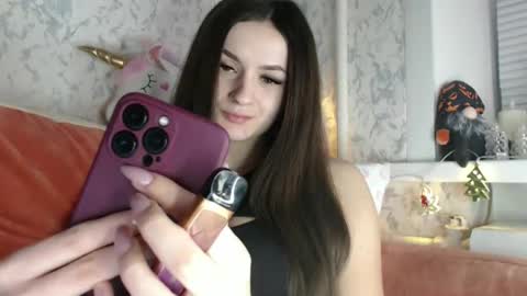 Amalia online show from 12.27.24