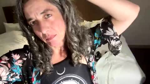 Snapshot of onlyfiona chatting on 11.10.25 OnlyFiona and Friend online show from 11.10.25