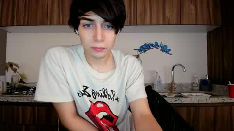 Snapshot of onlysergio chatting on 04.28.26 Sergio online show from 04.28.26