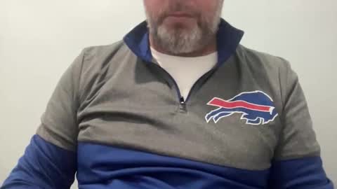 Snapshot of onthedlhere chatting on 11.15.25 onthedlhere online show from 11.15.25