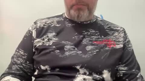 Snapshot of onthedlhere chatting on 11.17.25 onthedlhere online show from 11.17.25