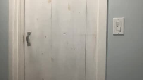 Snapshot of onthedlhere chatting on 02.17.26 onthedlhere online show from 02.17.26