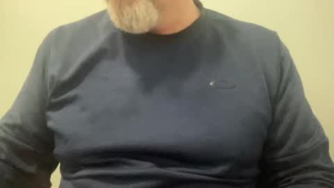 Snapshot of onthedlhere chatting on 02.19.26 onthedlhere online show from 02.19.26