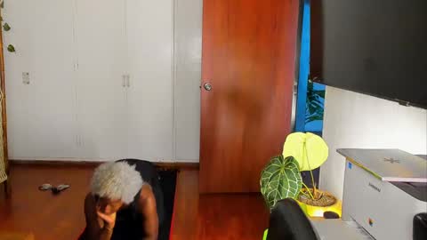 onyxart online show from 01.27.25